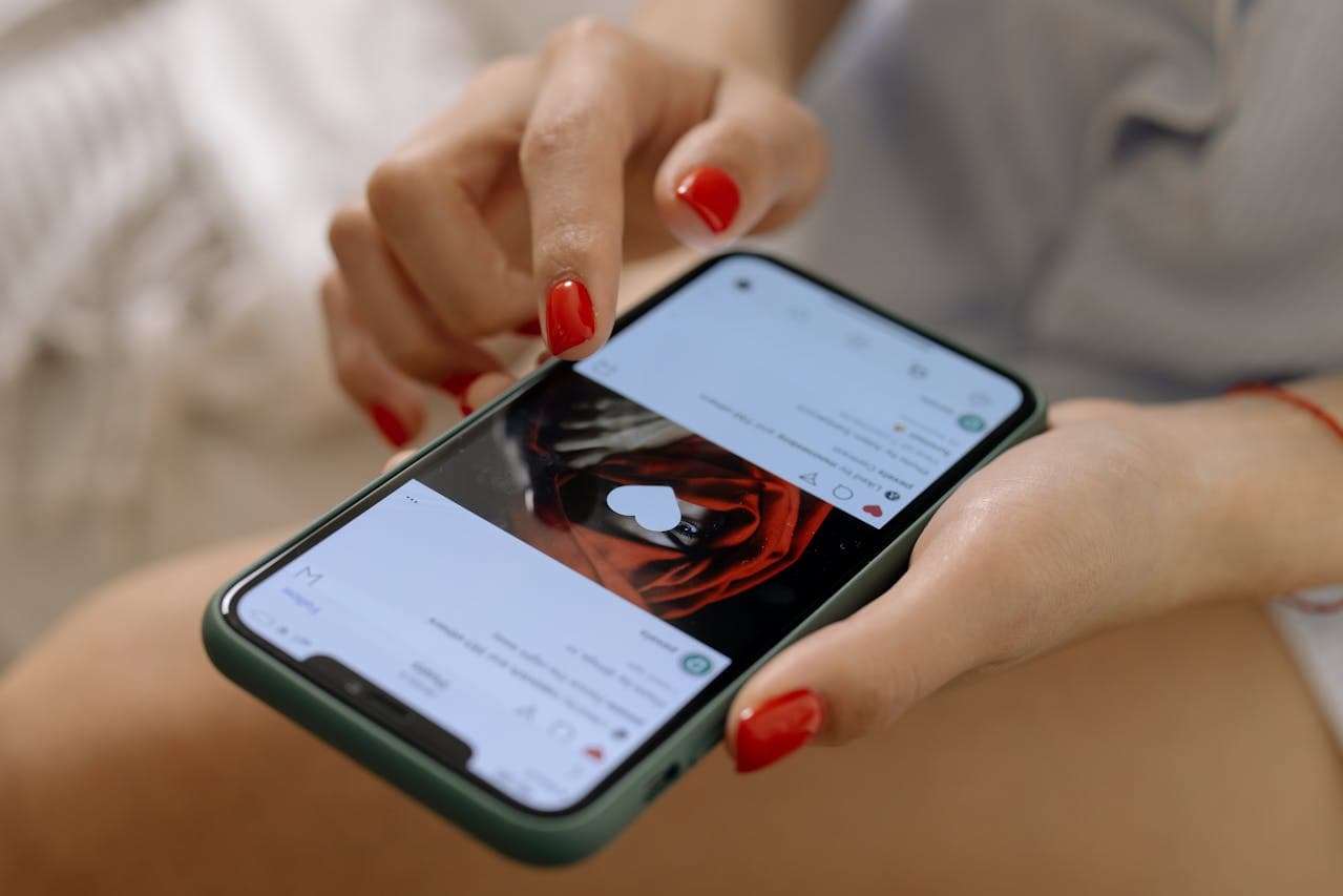 Featured image for The Death of the Generic Link-in-Bio: Why Creators Need a Payment Directory