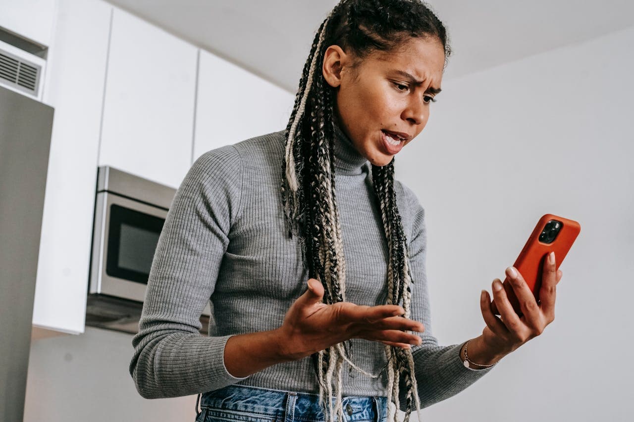 Featured image for Why Your Venmo Link Opens in a Browser | SettleQuik